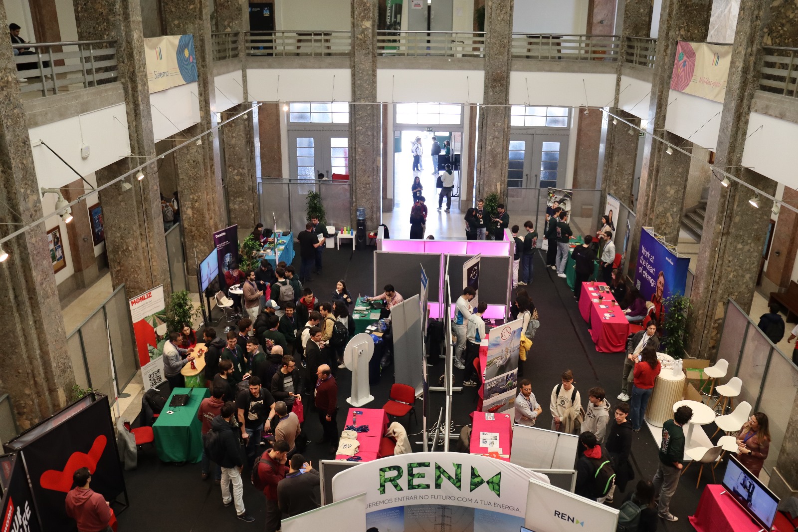Quarenta e sete empresas em quatro dias nas jornadas da Engenharia Mecânica: MecanIST XIV