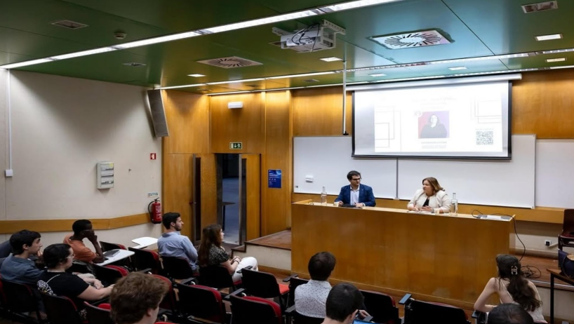 Onde a Ciência Encontra a Retórica: Engenheiros Sobem ao Palco no Técnico Debate Club